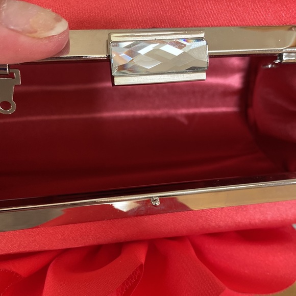 Lulu Townsend Flower Purse - Picture 10 of 10